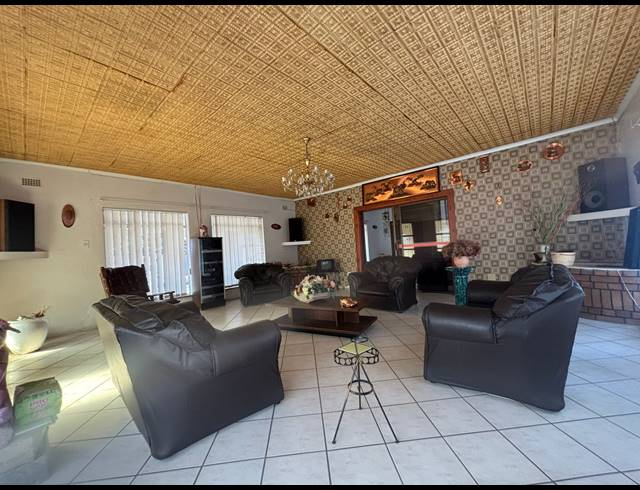 3 BEDROOM HOUSE FOR SALE IN STEEL PARK